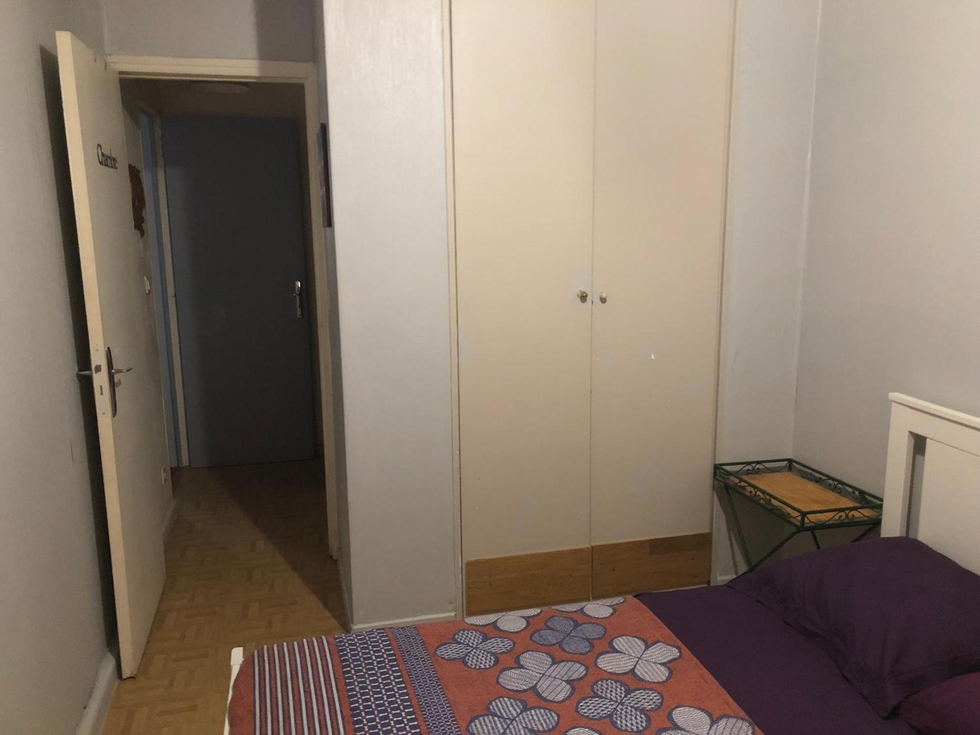 Guesthouse Familial Pour 2,3,4 Personnes De 44M2- Accessible Handic -Rez De Chaussee-Vues Sur Rue Et Patio Prive - Sejour, Chambre Separee-Cuisine,Salle De Bain,Lit Double Et Canape-Lit 2Pers-Entree De La Rue Berzelius-5 Minutes Du Metro Brochant-Lig Paryż Zewnętrze zdjęcie